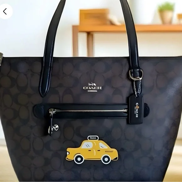 Coach New York limited edition Black and Yellow Taxi Motif Tote FLASH SALE - Picture 4 of 4